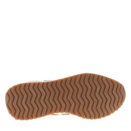 Baskets tennis taupe à talon plat avec un empiècement en nubuck sur le pourtour - Image 5