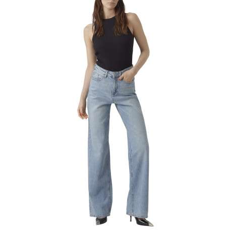 Jean stone avec une coupe bootcut et un patch d'authenticité à l'arrière - Image 2