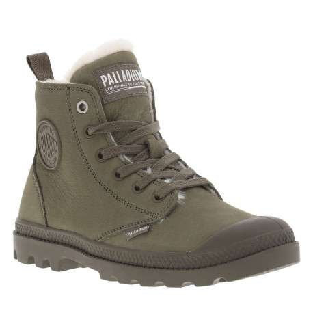 Bottines en cuir nubuck kaki à talon plat avec des lacets et un zip latéral - Image 9