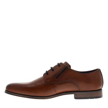 Derbies cognac en cuir avec un talon décroché bas et des lacets