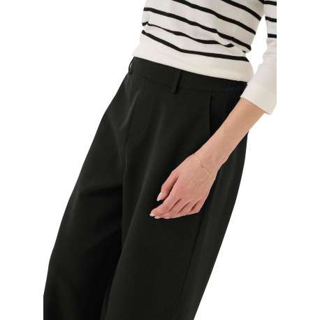 Pantalon Chino noir uni avec une coupe large et des passants pour ceinture - Image 6
