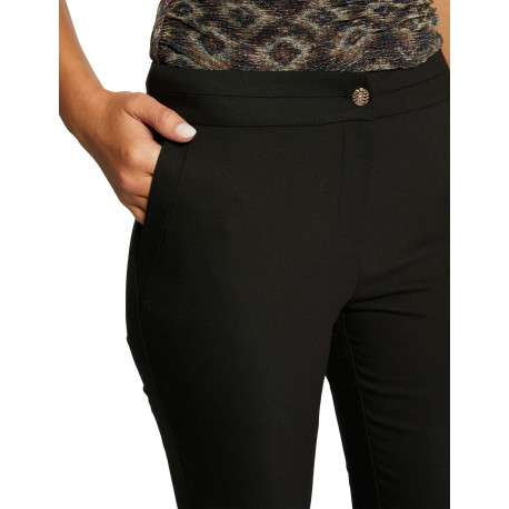 Chino noir uni avec un bouton de fermeture doré et une coupe slim - Image 5