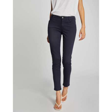 Pantalon 5 poches marine uni avec une coupe slim et des passants pour ceinture - Image 13