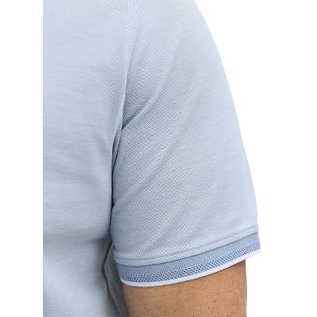 Polo en bleu ciel uni avec une coupe droite et un col boutonné - Image 8