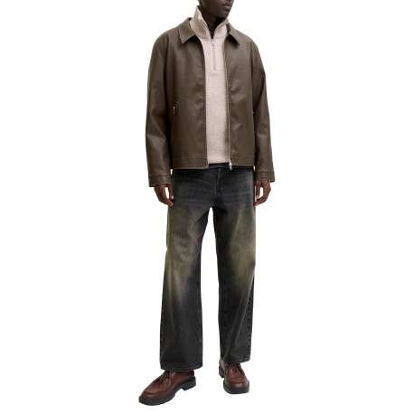 Blouson chocolat uni avec une coupe droite et un col à revers - Image 4