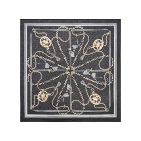 Foulard noir en forme carrée avec des imprimés chaînes et monogrammes
