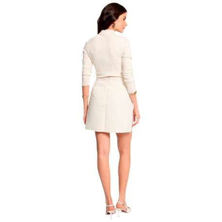 Pull écru à coupe ajustée pourvu d'un col montant et de manches longues - Image 3