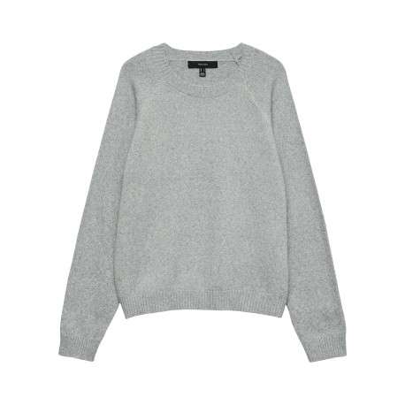 Pull gris clair uni pourvu d'une coupe large et des manches longues