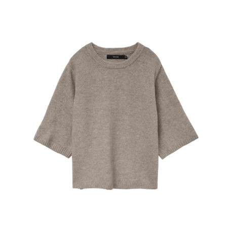 Pull taupe uni avec une coupe large et des manches 3/4 amples