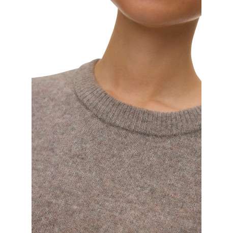 Pull taupe uni avec une coupe large et des manches 3/4 amples - Image 5