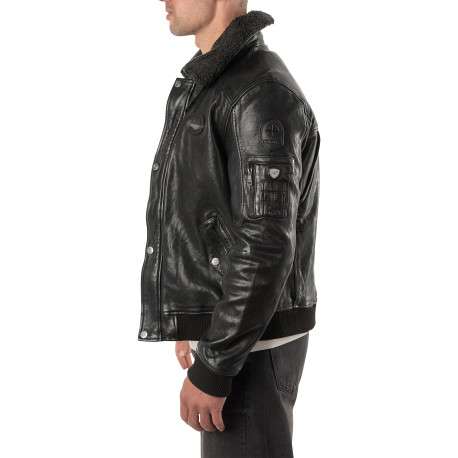 Blouson en cuir de mouton noir uni à coupe droite avec un col sherpa boutonné - Image 4