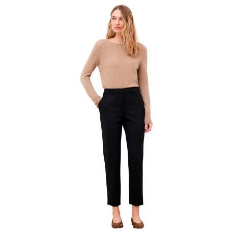 Pantalon noir uni avec une coupe cigarette muni d'un zip et d'un bouton - Image 2