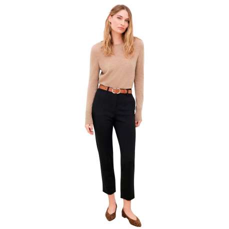 Pantalon noir uni avec une coupe cigarette muni d'un zip et d'un bouton - Image 4