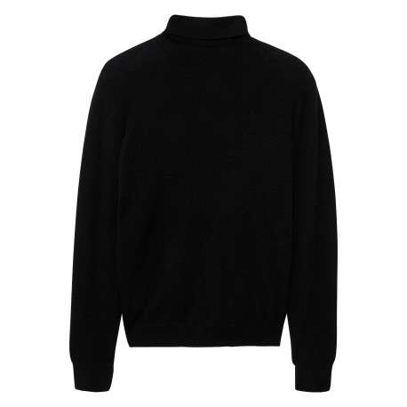 Pull noir uni avec une coupe moulante et des manches longues