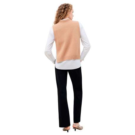Pull camel uni sans manche avec une coupe droite et un col rond - Image 3
