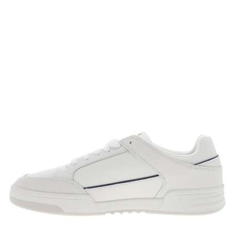 Sneakers blanches en cuir avec un talon plat et pourvues de lacets - Image 3