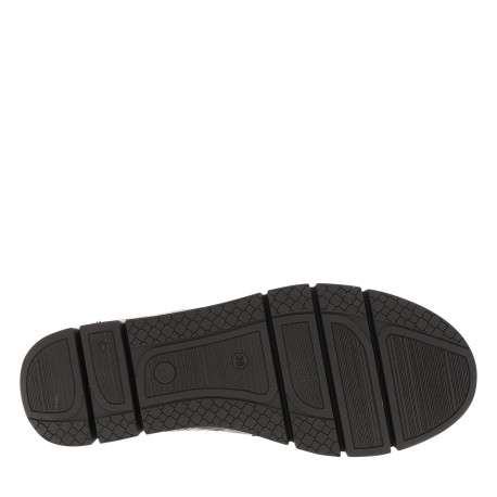 Mocassins en cuir chocolat à semelle plate et un bijoux de la marque à l'avant - Image 6