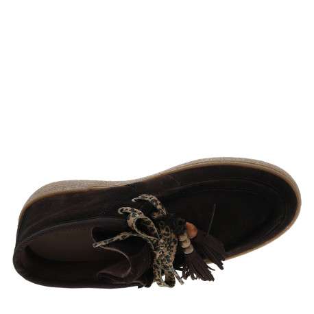 Boots en cuir chocolat avec un talon plat et des lacets à motif léopard - Image 5