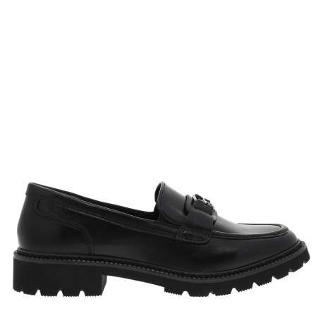 Mocassins noirs à semelle plate et une boucle métallique de la marque à l'avant - Image 2