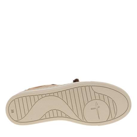Tennis en cuir nubuck camel avec un talon plat et des lacets blancs et marron - Image 6