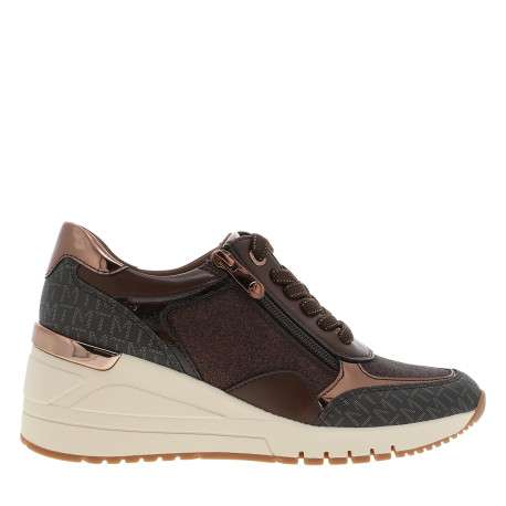 Baskets running chocolat à talon compensé haut avec des lacets et un zip latéral - Image 2