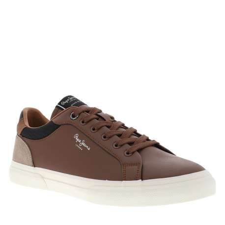 Tennis cognac avec un talon plat et munies d'une fermeture à lacets