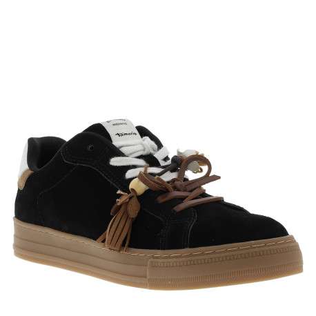 Tennis en cuir noirs avec un talon plat et munis de lacets blancs et marron