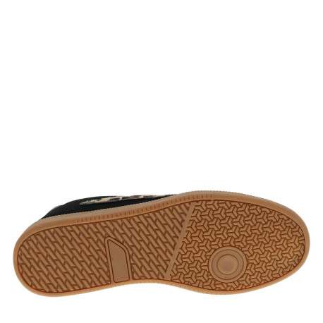 Tennis noires munies de lacets plats et des détails léopards poilus - Image 6