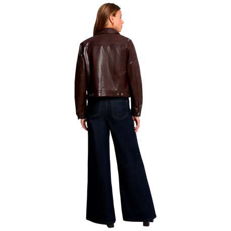 Blouson bordeaux uni avec une coupe droite et un col à revers - Image 3