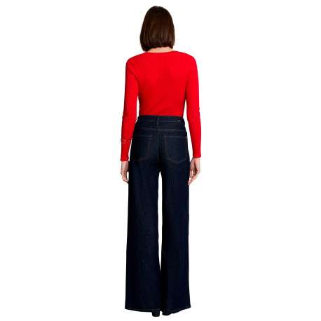 Top rouge uni avec une coupe moulante et des manches longues - Image 3