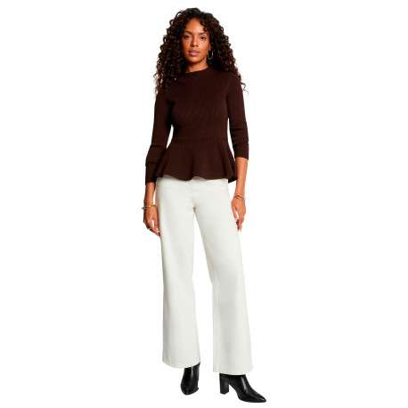 Pull chocolat uni avec une coupe cintrée et des manches longues - Image 2