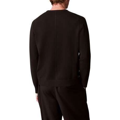 Pull noir uni coupe droite muni d'un col rond et de manches longues - Image 4
