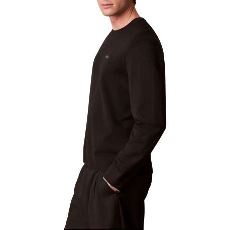 Pull noir uni coupe droite muni d'un col rond et de manches longues - Image 6