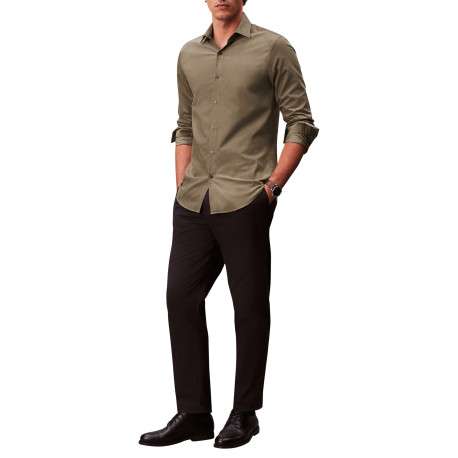 Chemise en coton camel unie à coupe slim dotée d'un col à revers - Image 3