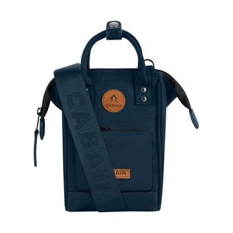 Sac marine uni avec nom de la marque cousu en patch marron à l'avant