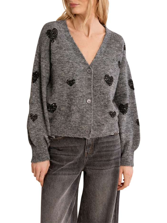 Pull gris à motifs coeurs...