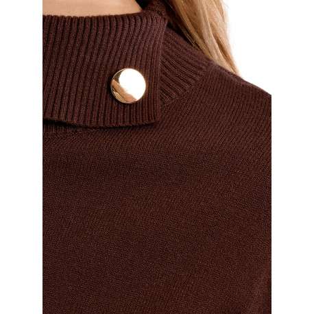 Pull marron uni pourvu d'une coupe droite et d'un col montant boutonné - Image 5