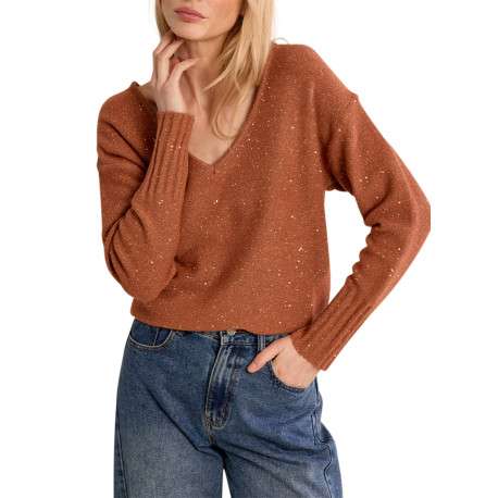 Pull brique orné de strasses et pourvu d'un col rond et des manches longues - Image 4