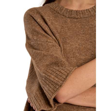 Pull camel uni à coupe droite doté d'un col rond et des manches 3/4 - Image 5