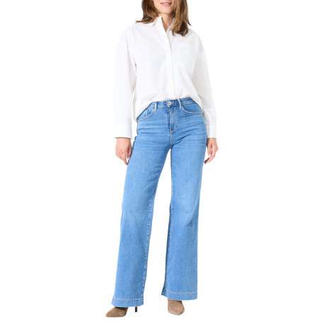 Jean en coton bleu à coupe bootcut pourvu de multiples poches - Image 2