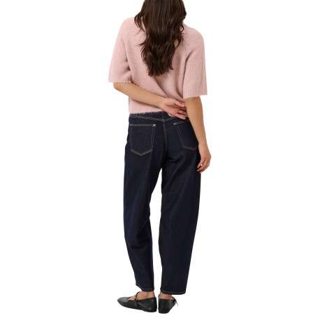 Pull rose uni avec une coupe droite et des manches courtes - Image 4