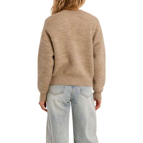 Pull beige uni avec une coupe droite orné d'un coeur sur la poitrine et un col V - Image 3