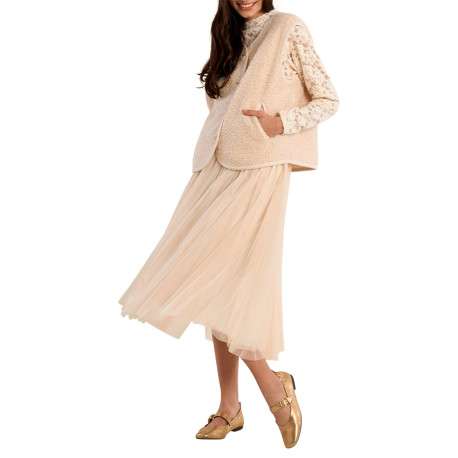 Veste sans manches écrue avec une coupe droite et un tissu effet sherpa - Image 2