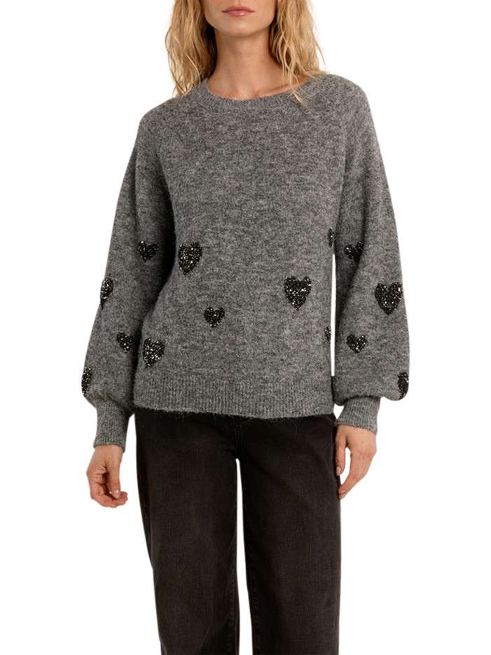 Pull gris à coupe droite...