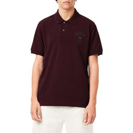 Polo style rétro en coton bordeaux avec une coupe droite et un col boutonné - Image 2