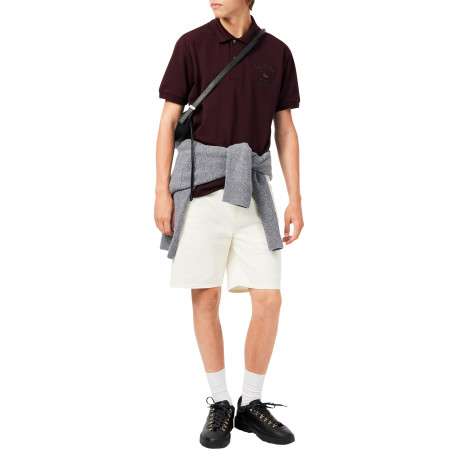 Polo style rétro en coton bordeaux avec une coupe droite et un col boutonné - Image 5