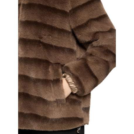 Blouson brun en fausse fourrure à coupe droite doté d'une capuche - Image 5
