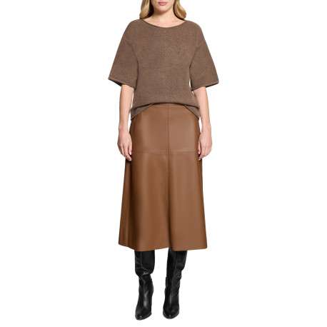 Pull chocolat à coupe droite avec un col rond large et des manches 3/4 - Image 3