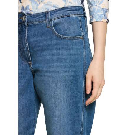Jean en coton mélangé bleu pourvu d'une coupe droite et une taille intermédiaire - Image 5