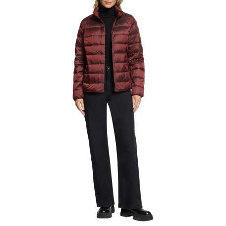 Doudoune bordeaux matelassée avec une coupe droite et un col montant - Image 2